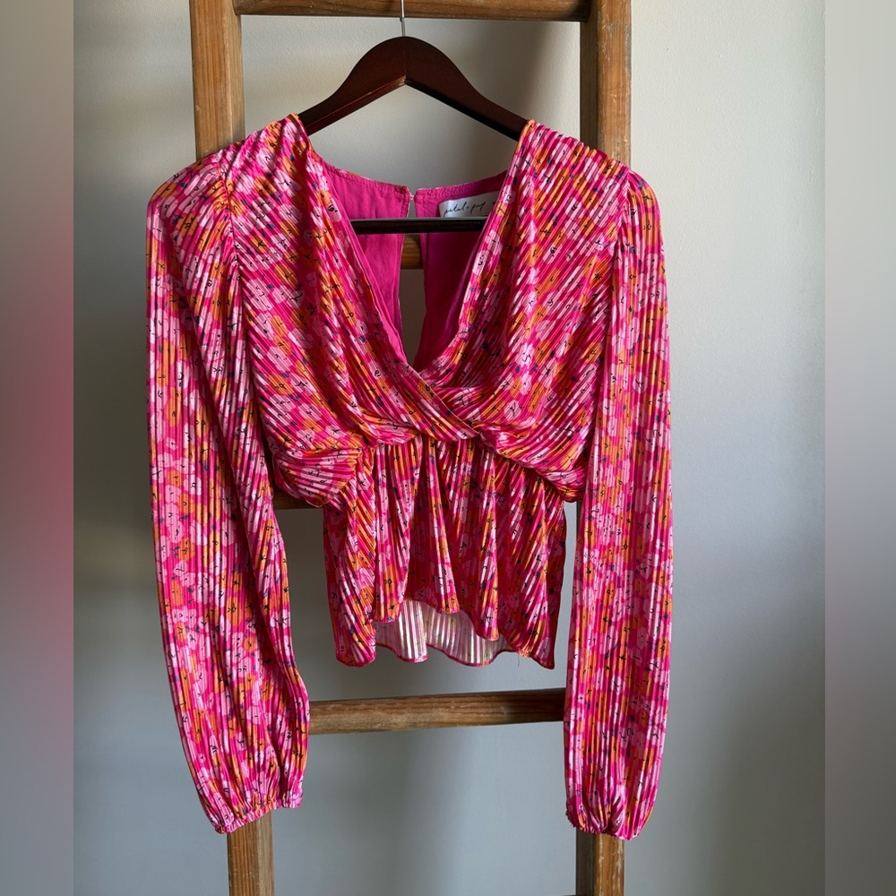 Petal & Pup Pleated Long-Sleeve Top – Size XS